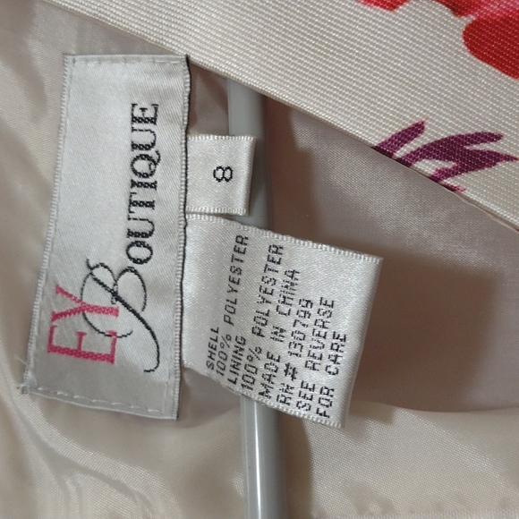 EY Boutique Sleeveless Dress 👗 - Picture 2 of 4